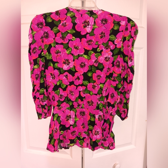 Zara Hot Pink and Black Floral Puff Shoulder Wrap Blouse. Size L. NWT! - Picture 11 of 12